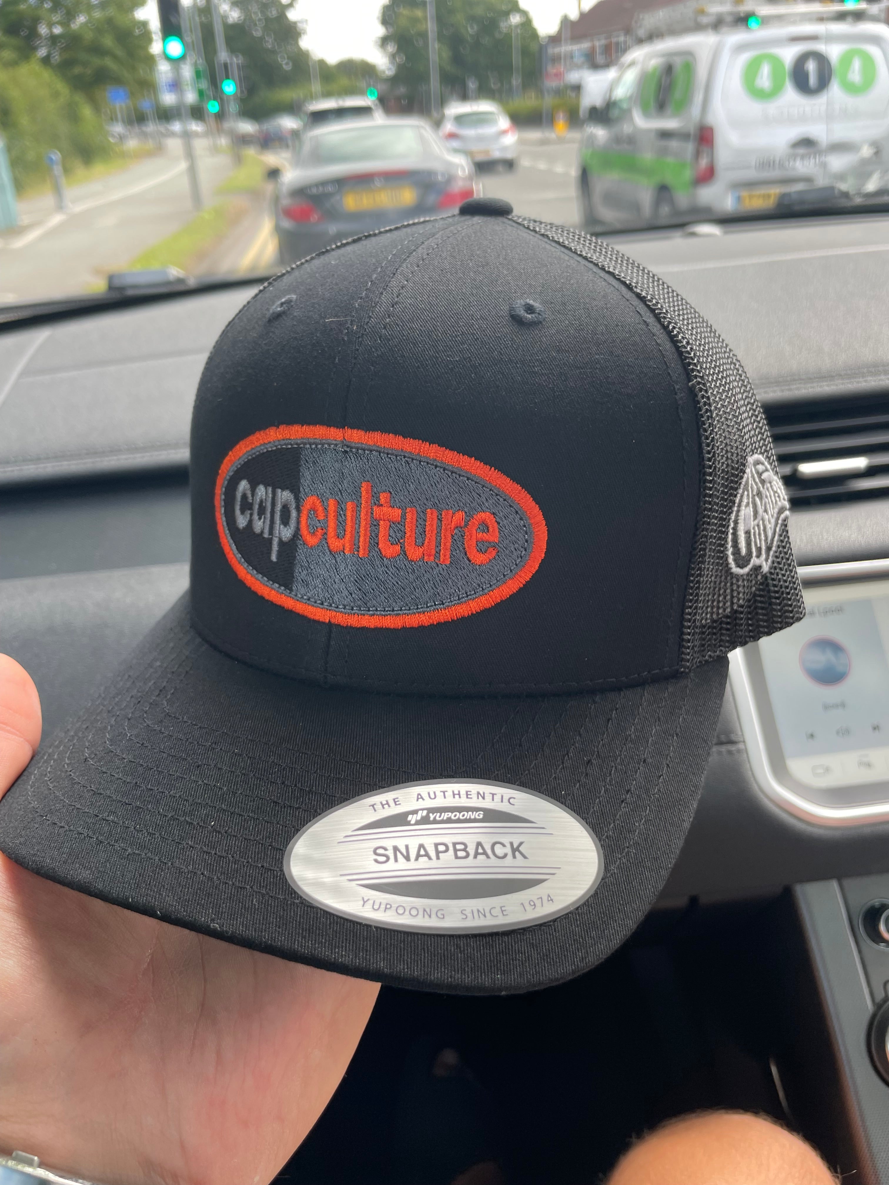 CC Logo - BLACK/ORANGE