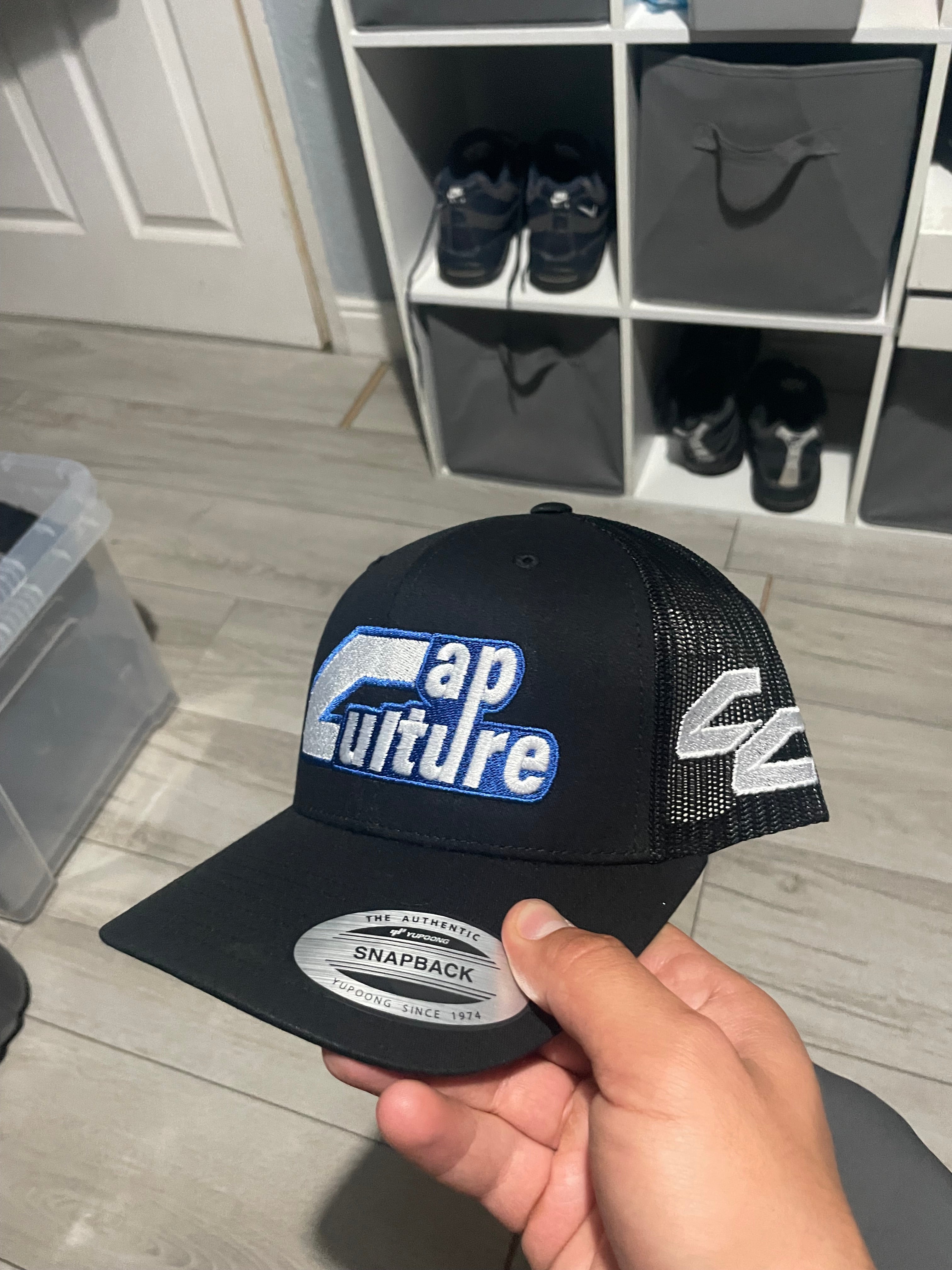 CAPCULTURE LOGO - BLUE/BLACK